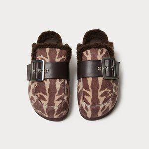 Sherpa Mule Slide Cowhide Print